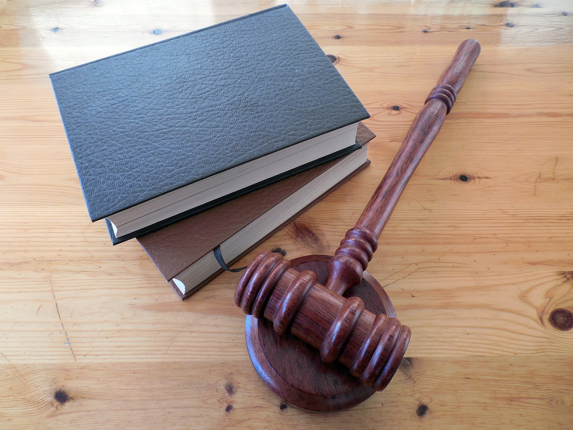 Judicial Council Approves Emergency Rules Related to Eviction Cases